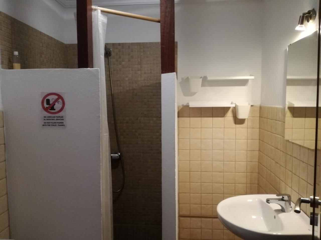 تيغيسي Surfhouse Hostel Famara المظهر الخارجي الصورة